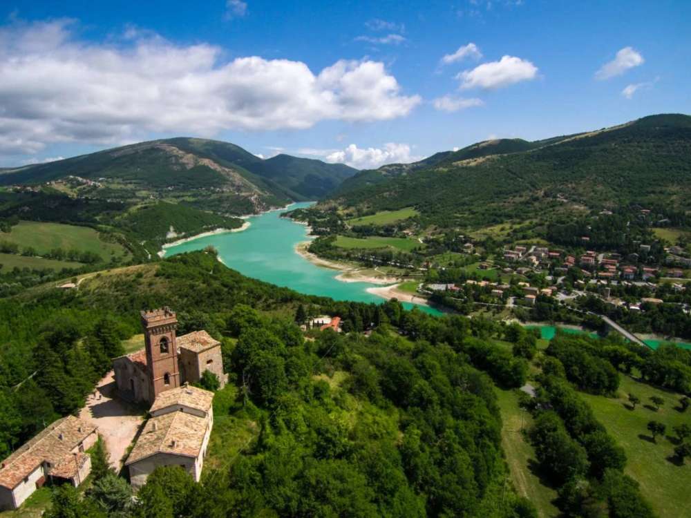 Lago di Fiastra